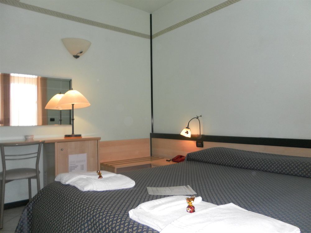 Hotel Gran Delta Di Alba-Invest Srl Rosolina Exteriér fotografie